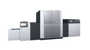 J-throne29_Pers_retouched