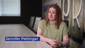 Jennifer Pettinger speaking with Komori